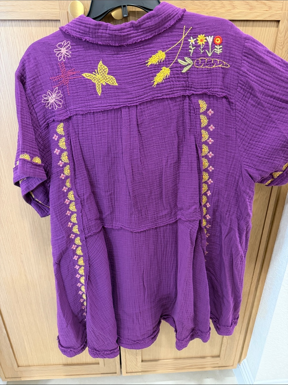 Johnny Was Purple Embroidered Short Sleeve Button-Down Shirt - Picture 5 of 5